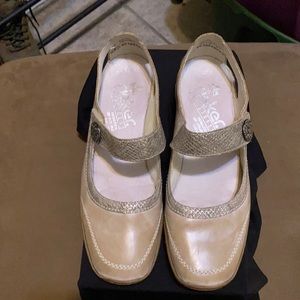 Rieker Neutral Flats